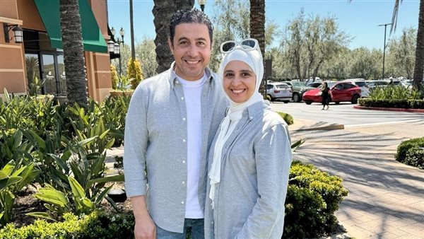 حنان ترك وزوجها 