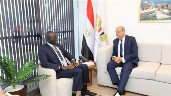 وزير الطيران 