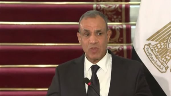 وزير الخارجية بدر