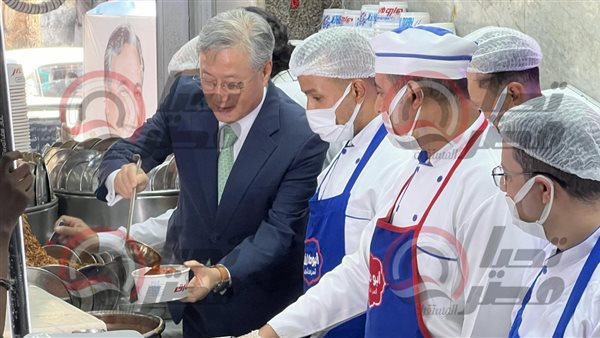 السفير الكوري وزوجته