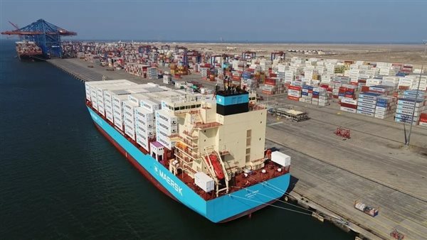 سفينة بضائع 