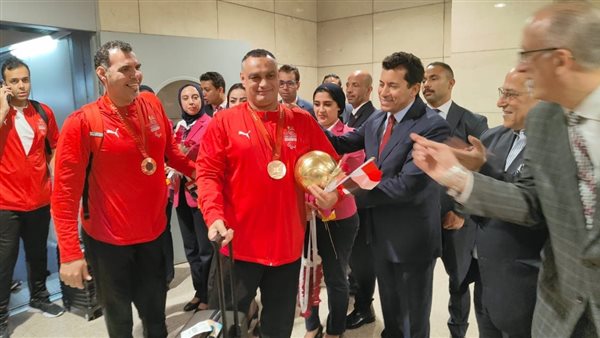 استقبال أشرف صبحي