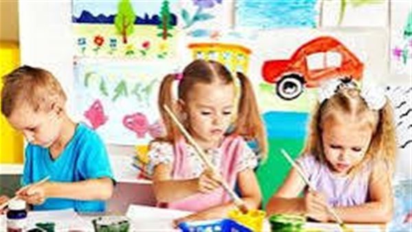 الذهاب الى الحضانة