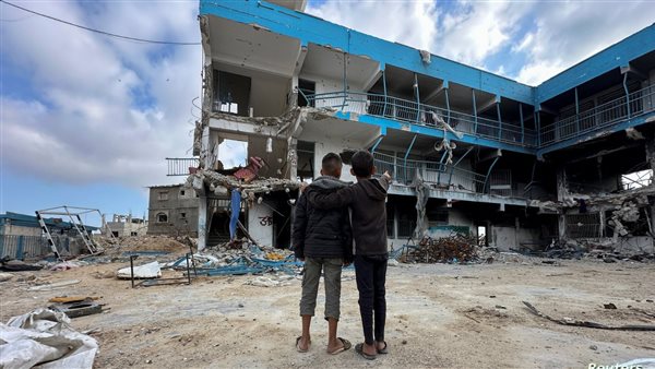 استهداف مدرسة تؤوي