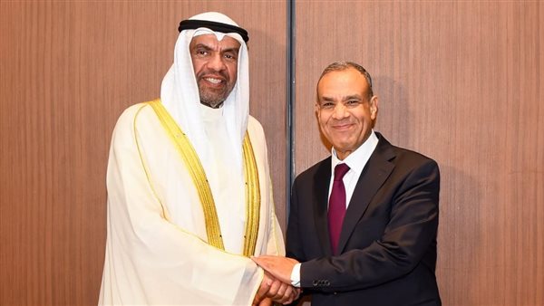  وزير الخارجية ونظيره