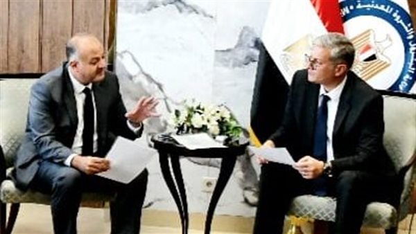 وزير البترول 