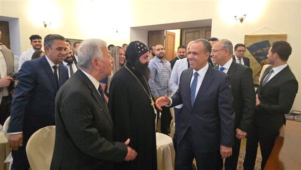 وزير الخارجية بدر