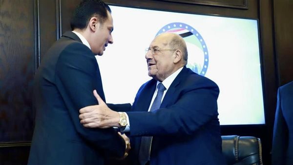 النائب أحمد عبد الجواد