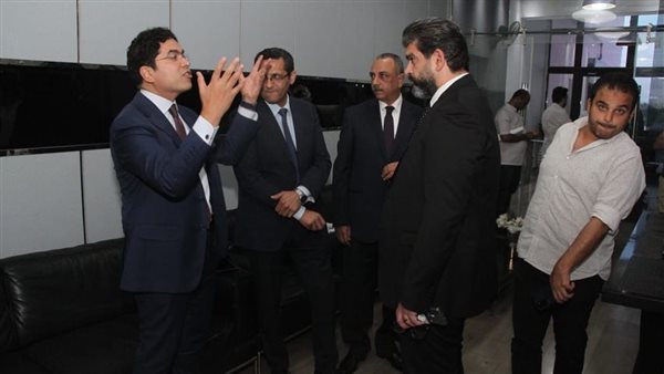 جانب من المناقشات