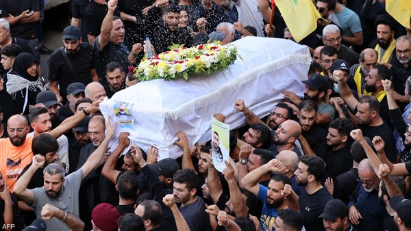 جنازة لأحد عناصر