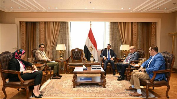 أشرف صبحى وزير الشباب