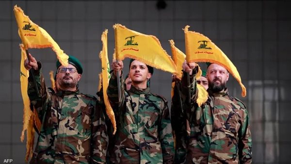 أرشيفية لعناصر من