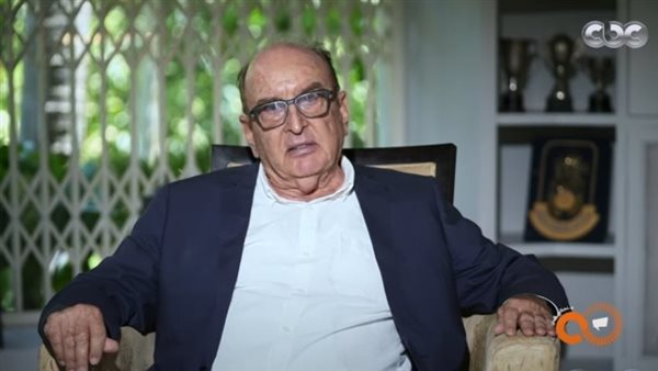 نجل أحمد مظهر 