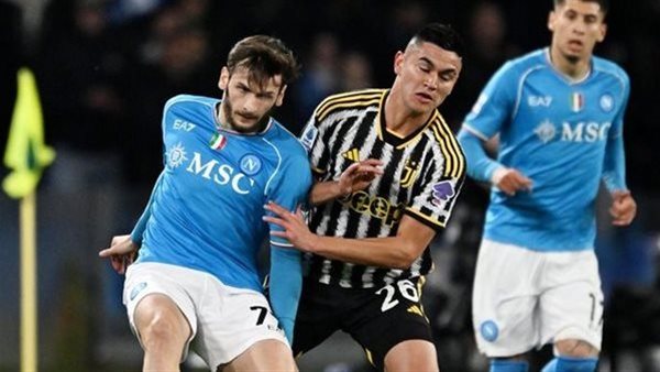 يوفنتوس ونابولي