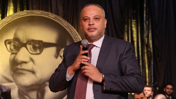 تامر عبد المنعم 