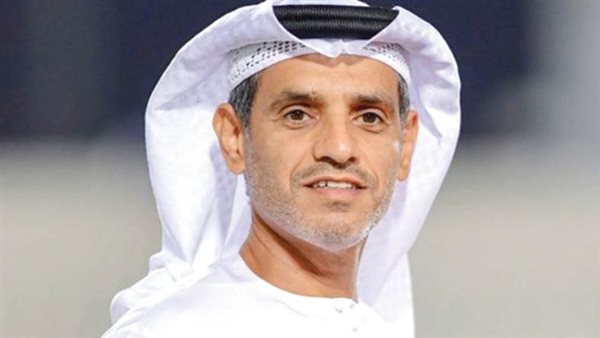 مدير الكرة بنادي