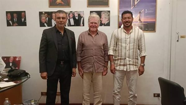 مصطفى شعبان وعمرو