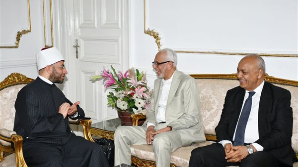 وزير الأوقاف 