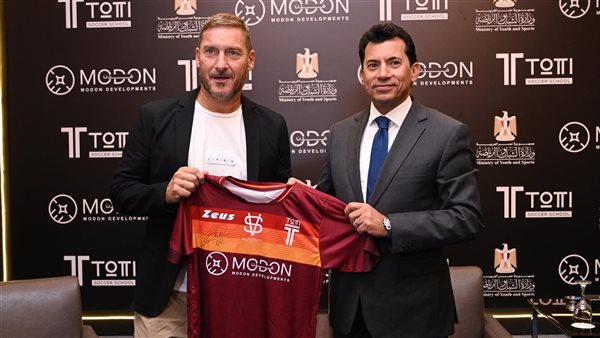 الدكتور اشرف صبحي