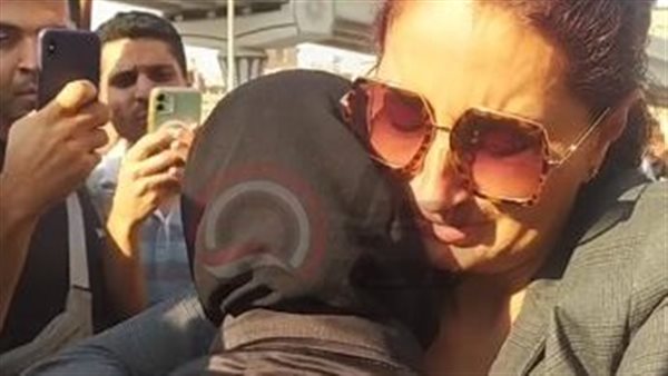 وفاء عامر تواسي زوجة