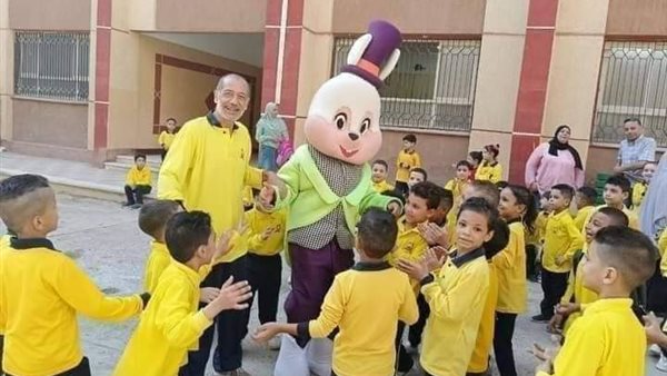 مدير المدرسة