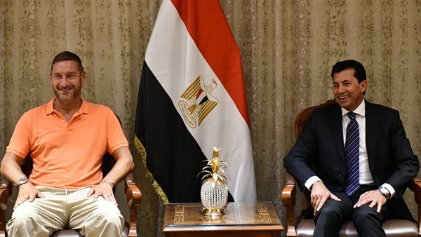 أشرف صبحي وزير الرياضة