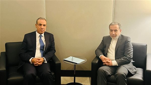 وزير خارجية ونظيره