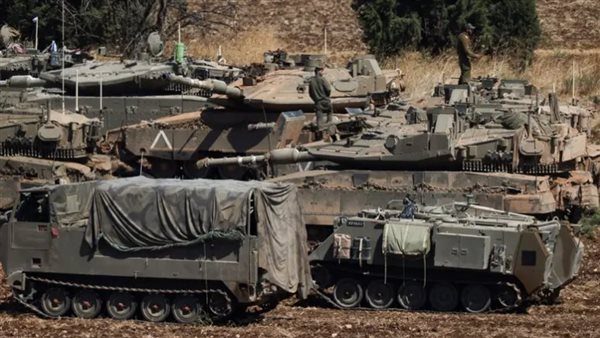 دبابات تابعة للجيش