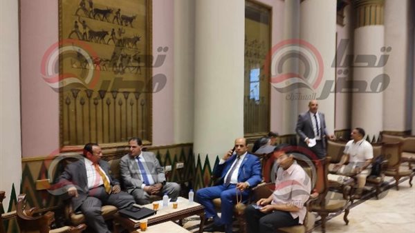 نواب البرلمان 