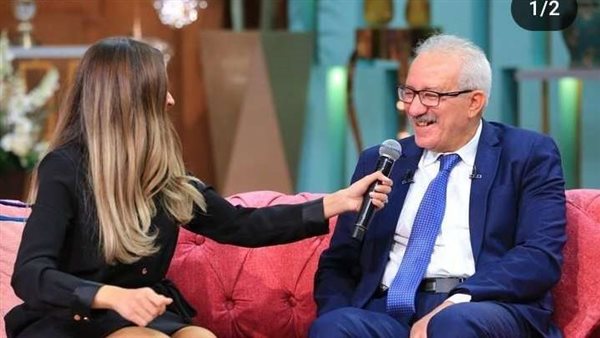 هند عبد الحليم ووالدها