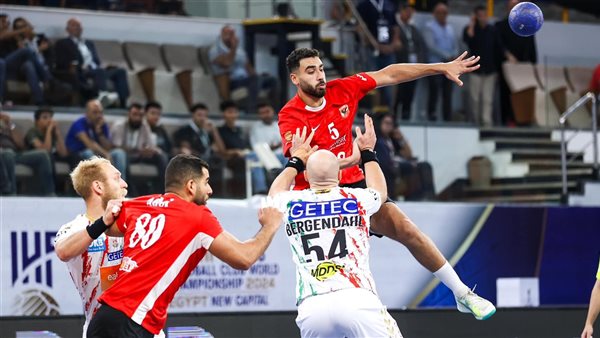 الأهلي وماجديبورج