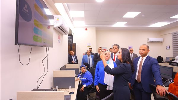 جانب من جولة الدكتورة