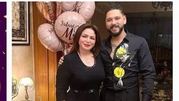 إلهام شاهين وابن