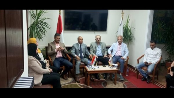 جانب من الندوة 