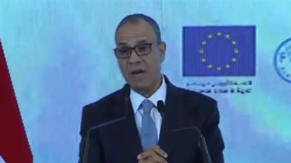 وزير الخارجية بدر