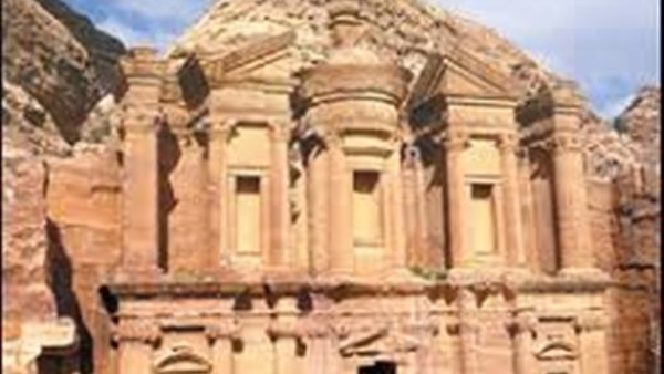 البتراء 