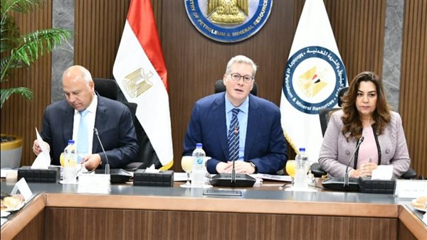 وزير البترول 