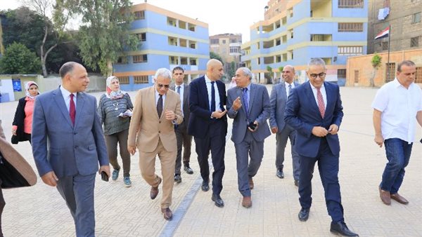 جولة وزير التعليم