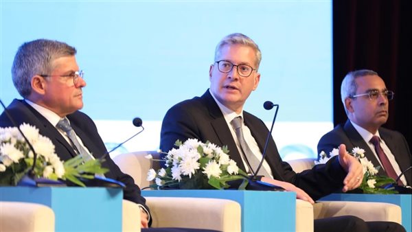 وزير البترول 