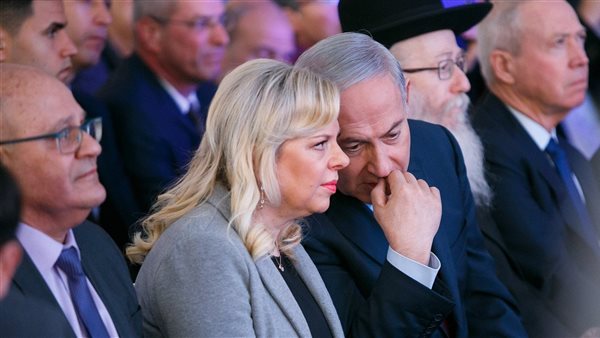 بنيامين نتنياهو وزوجته