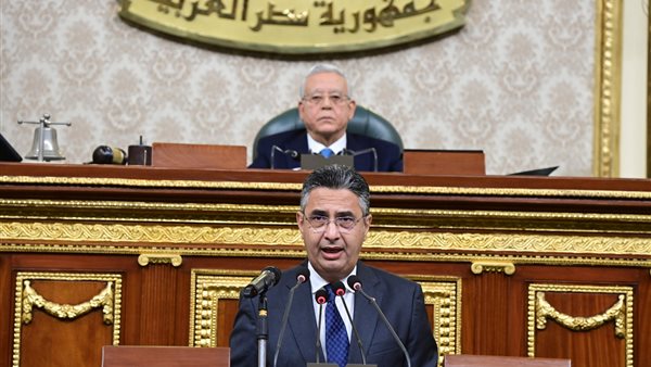 الدكتور شريف فاروق،