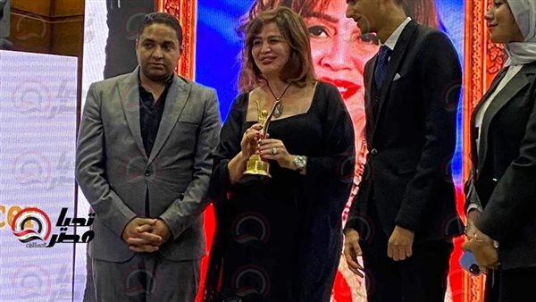 إلهام شاهين 