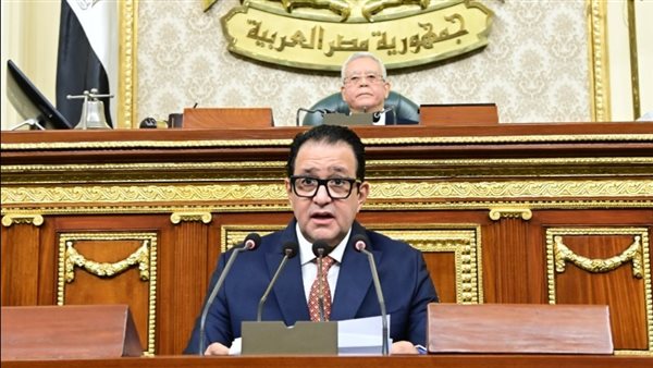 الميناء الجاف بالعاشر