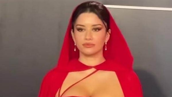 سينتيا خليفة 