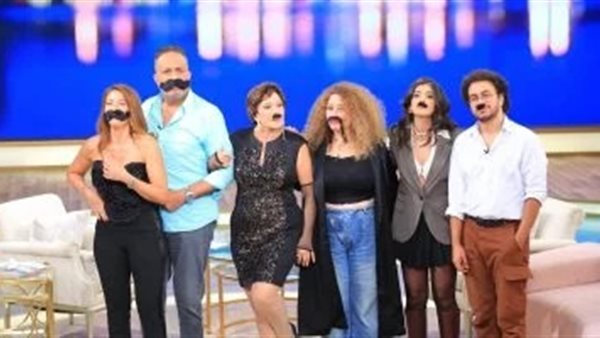 لبلبة وصناع فيلم