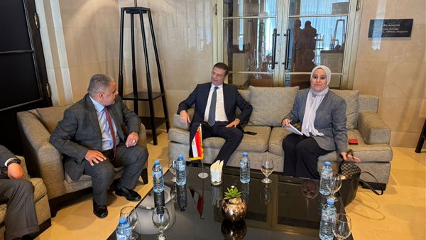 جانب من اللقاء 