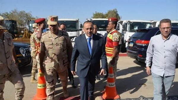 محافظ أسيوط يتفقد