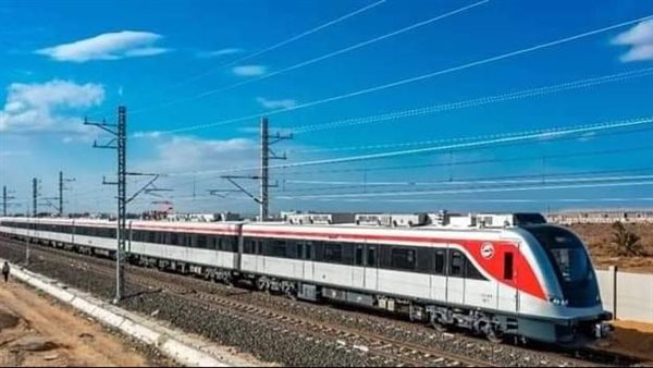 المترو  والقطار الكهربائى