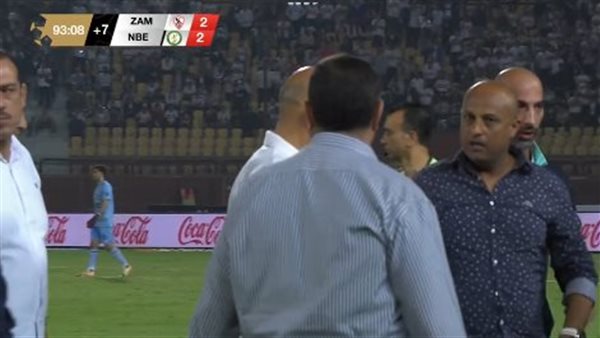 طرد طارق مصطفى