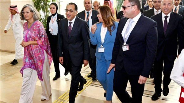 رئيس الوزراء ووزير